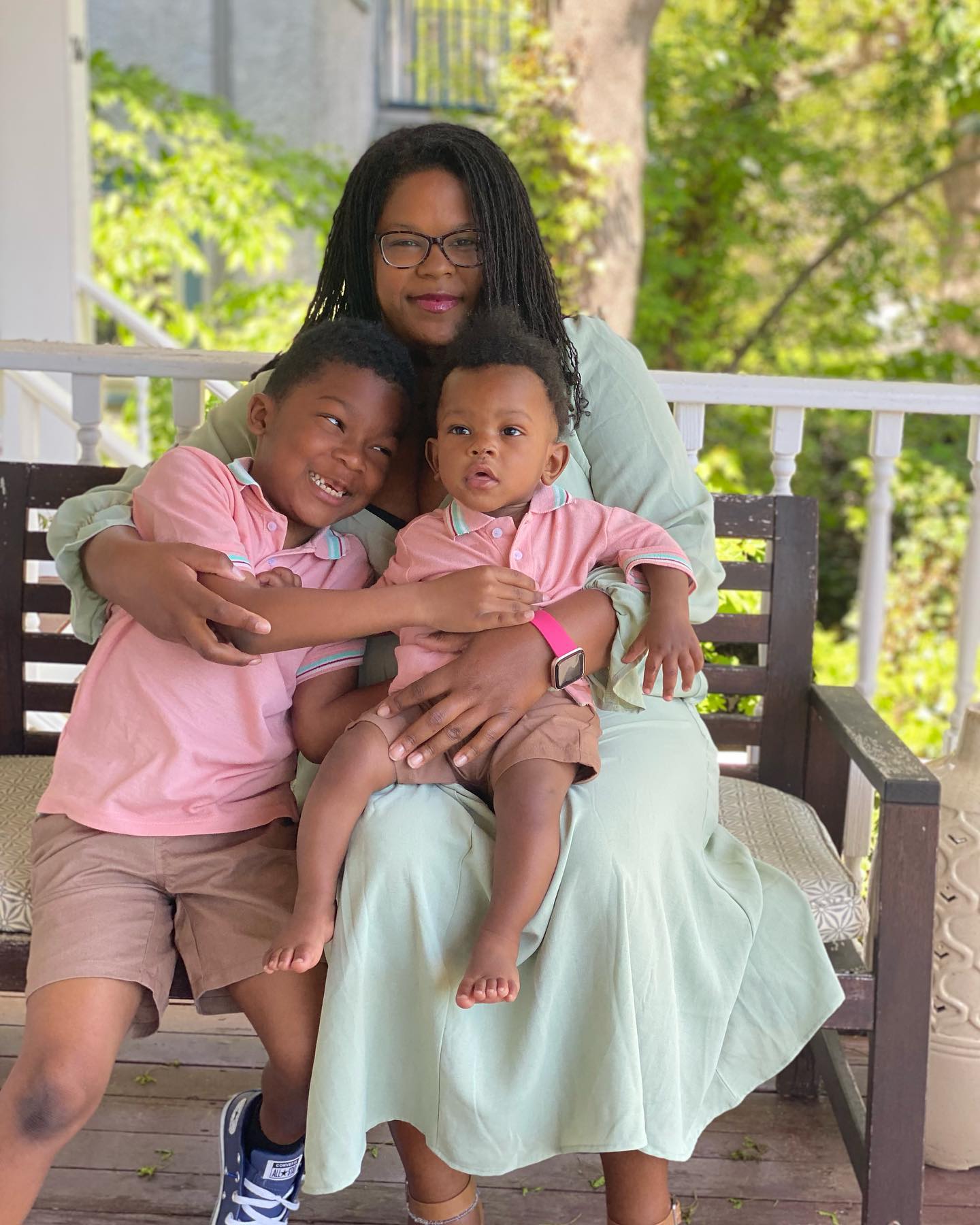 Kaniah Dunn - Web and Graphic Designer